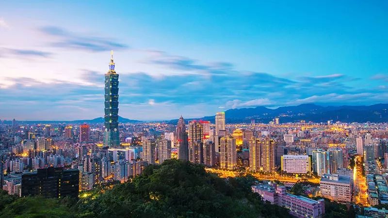 台北巷弄里的秘密美食园地，探访台北隐藏小站